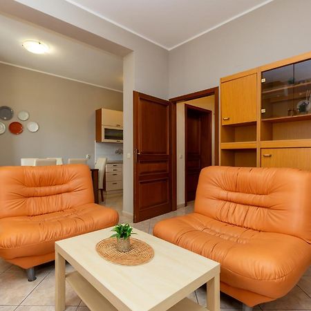 Apartment Mare Пореч Экстерьер фото
